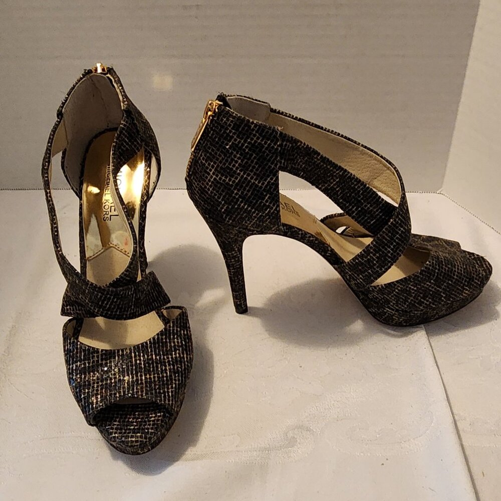 Size 6.5M Michael Kors Crossover Straps Leopard Print & Gold Metallic Stilettos
